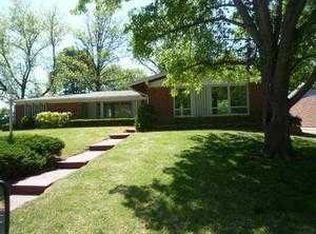 1005 Sulky Dr, Florissant, MO 63033