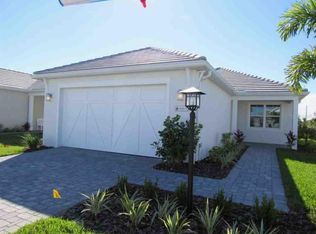 8165 Sternway Rd, Sarasota, FL 34240
