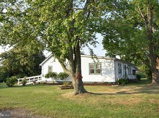 21585 Camper Cir, Tilghman, MD 21671