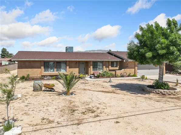 8149 Langdon Ave, Hesperia, CA 92345