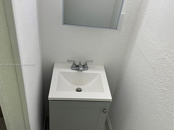 2nd image of 2625 NW 55th St #3