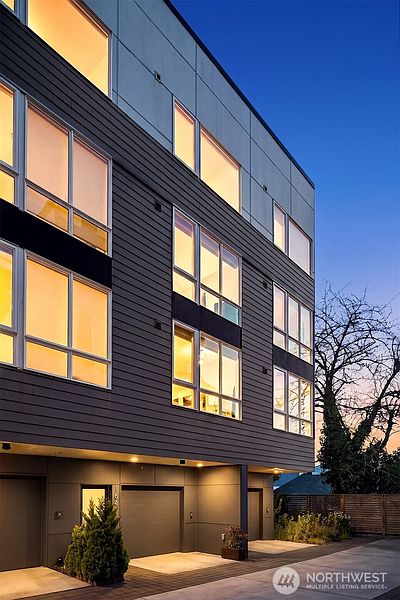 2nd image of 1644 B 20th Avenue