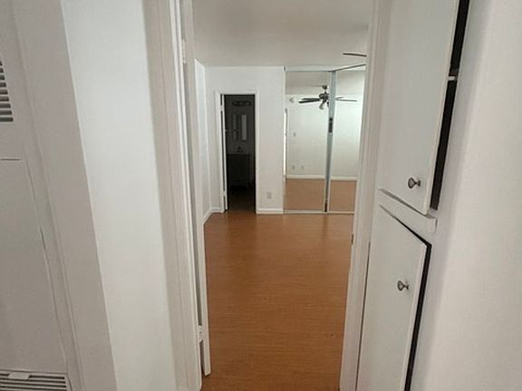 5th image of 1920 Manning Ave #3