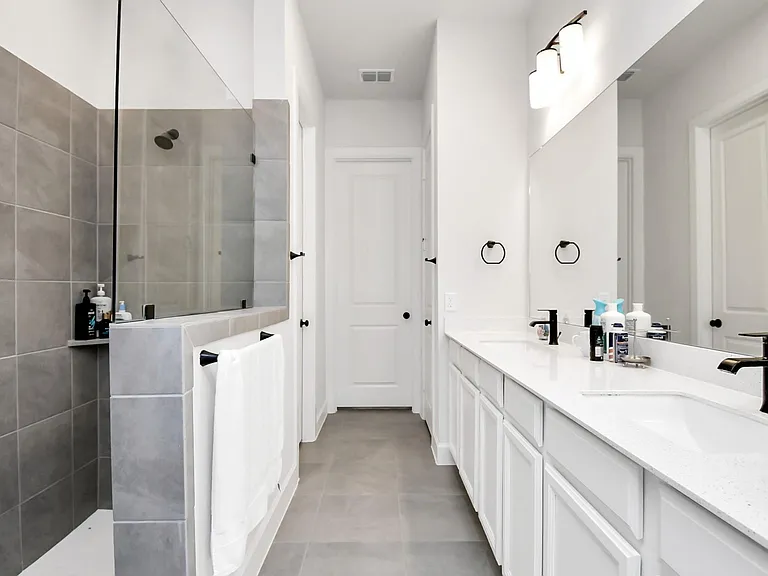 1538 Park Path Dr — Photo 18