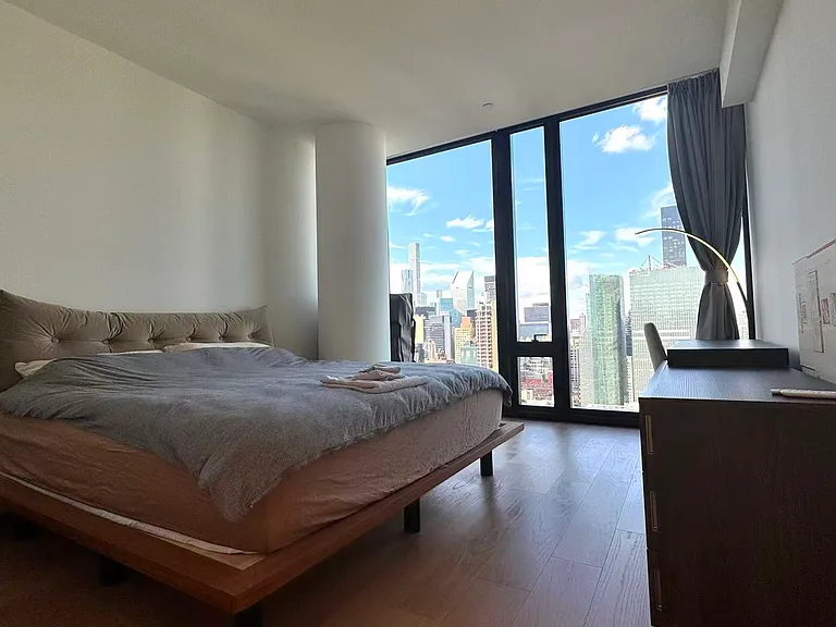695 1st Ave #39J — Photo 11