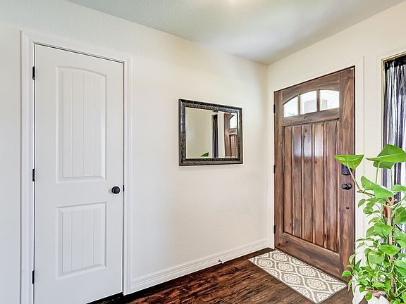 5th image of 3169 Hardwood Dr