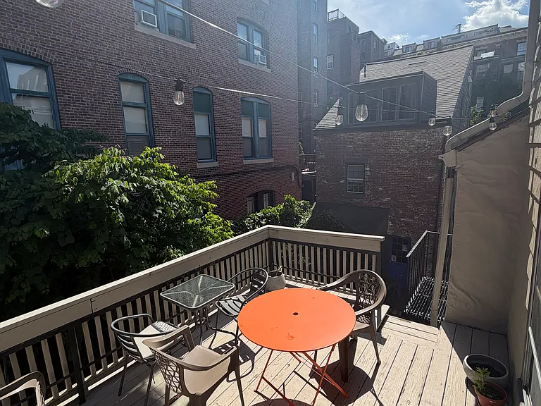 36 Joy Ct #R-1 — Photo 16