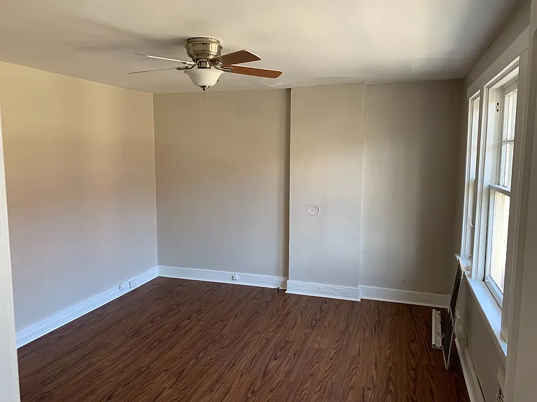760-782 Shady Dr E — Photo 21