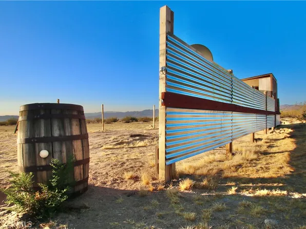 4594 Rice Ave #16, Joshua Tree, CA 92252