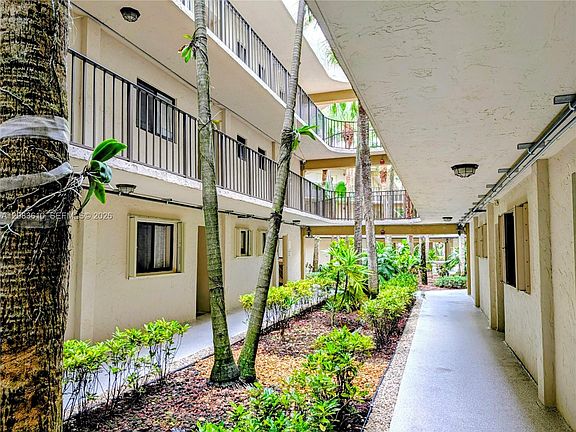 3rd image of 8075 SW 107th Ave APT 123