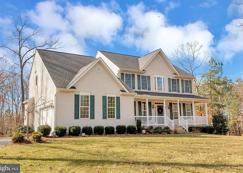 1st image of 90 Ruby Glen Ln