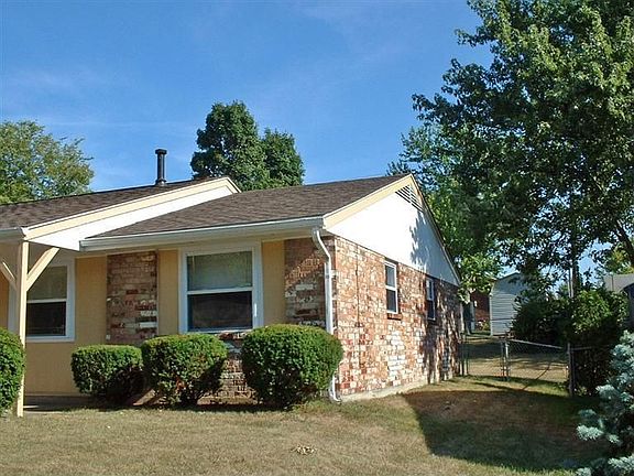 3rd image of 261 Grantwood Dr
