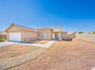 16515 Colfax Ln, Victorville, CA 92395
