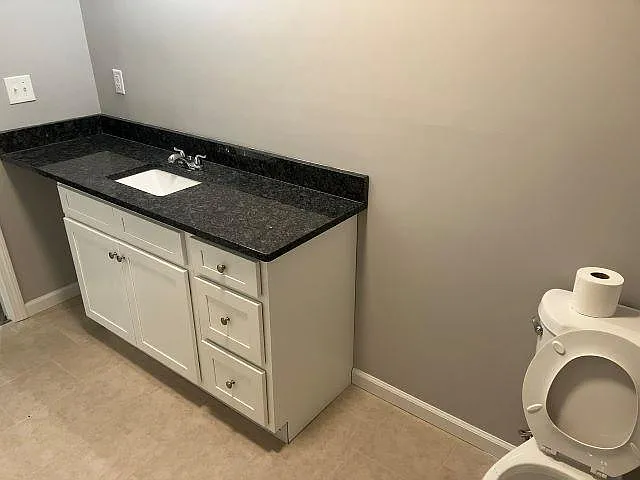 1636 Dixwell Ave #2 — Photo 15