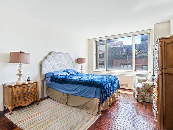 5th image of 2373 Broadway APT 1433
