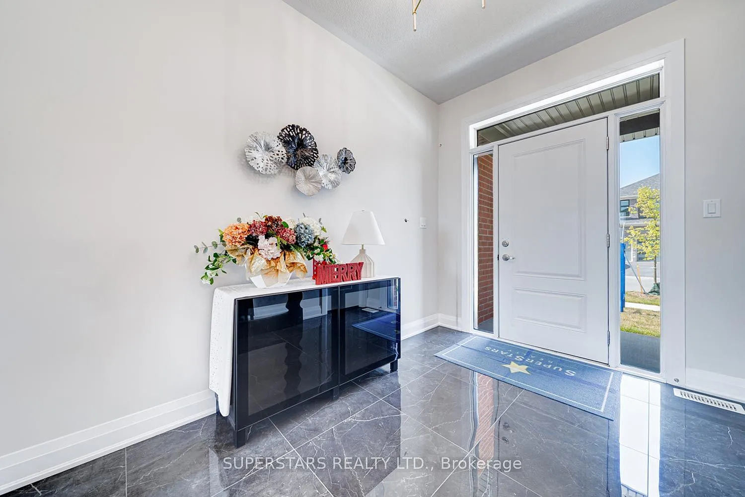 4 bed, $3,500 — Photo 4