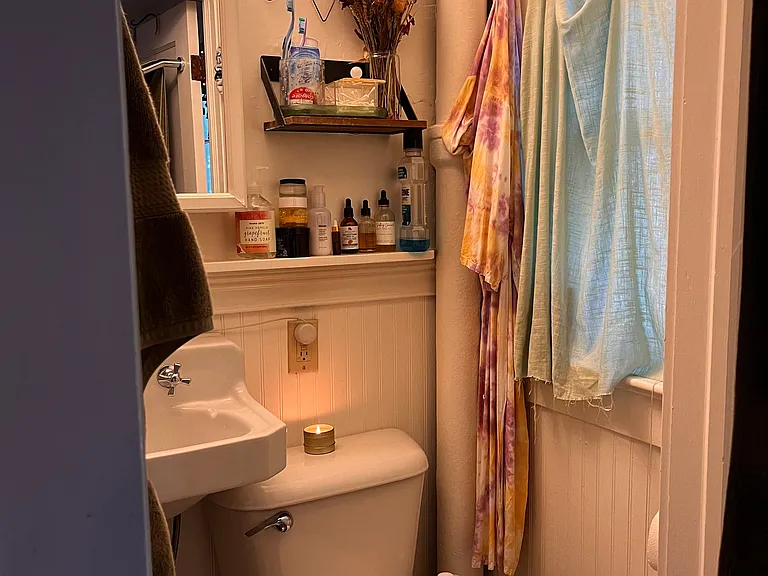 141 Howard St #6 — Photo 14