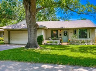 608 Bondstone Dr, Dallas, TX 75218