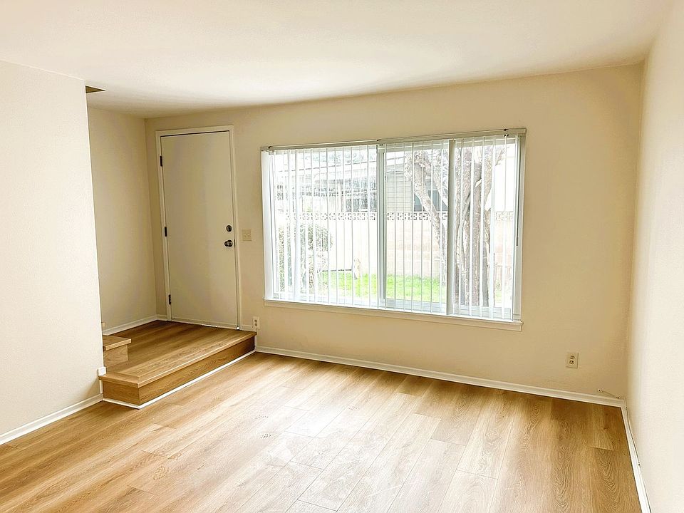 1st image of 10532 Court Ave APT 4