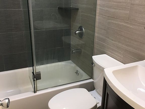 5th image of 3115 41st St #2