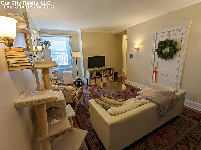 6 Agassiz St #11 — Photo 3