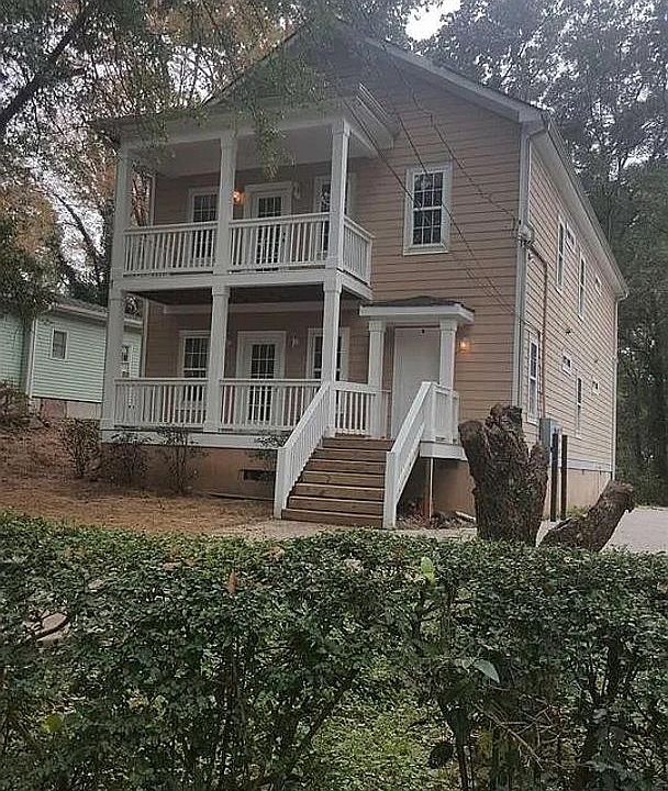 1st image of 854 Ridge Ave NW