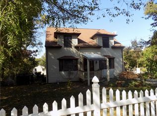 5 Kingsbury Rd, New Fairfield, CT 06812