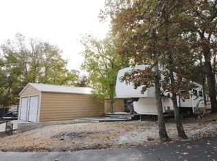 155 Beaver Pass, Hollister, MO 65672