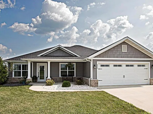 9920 Holy Cross Ln, Breese, IL 62230
