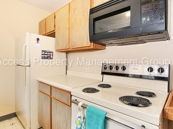 5th image of 4657 Lake Michigan Dr APT 2