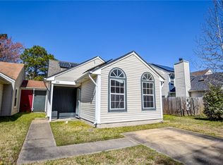 606 Fernwood Farms Rd, Chesapeake, VA 23320