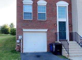 107 Walnut St, Freemansburg, PA 18017