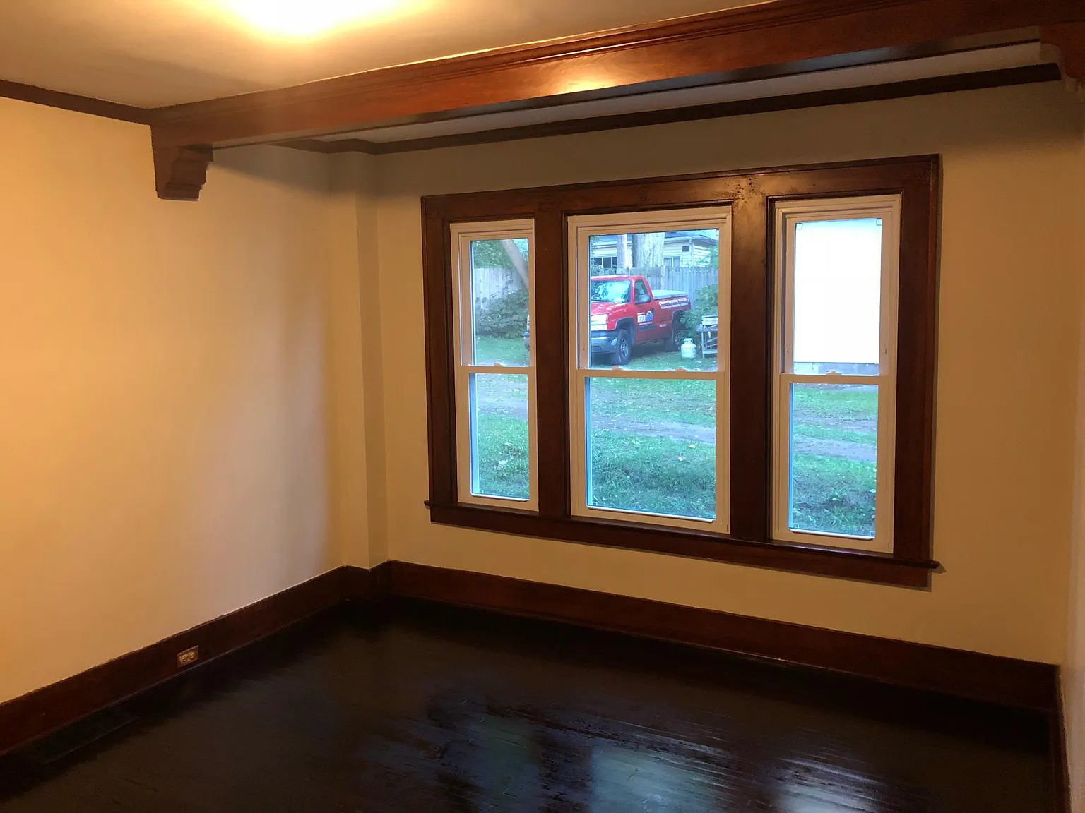 202 Cottage St — Photo 3