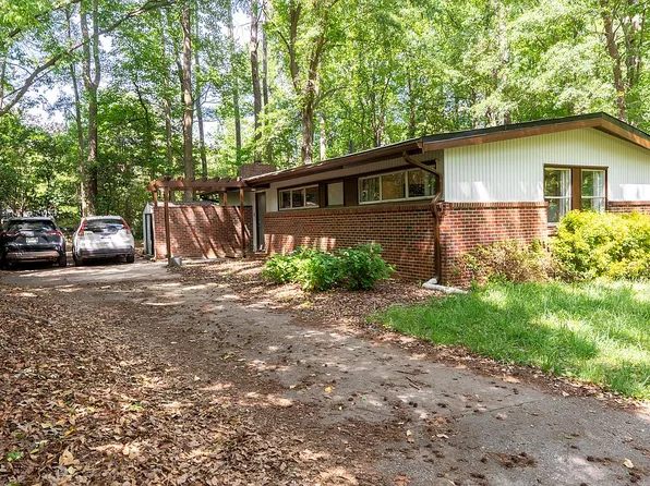 2700 Brook Park Way, Atlanta, GA 30340