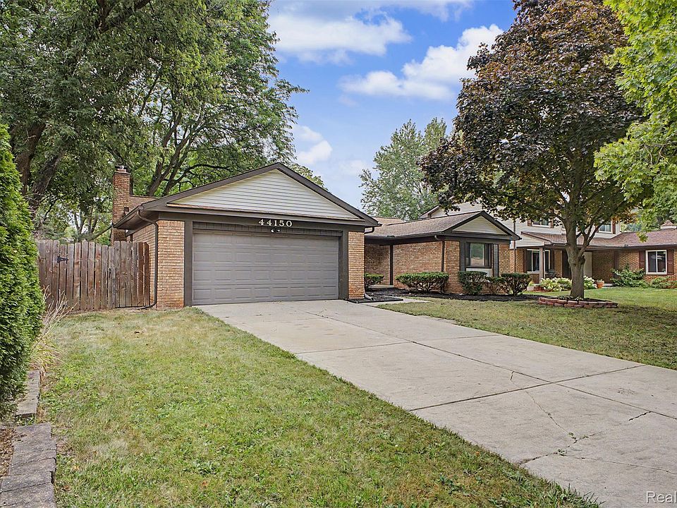 1st image of 44150 S Umberland Cir