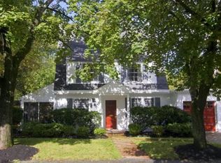 3 Fisher Ave, Newton, MA 02461