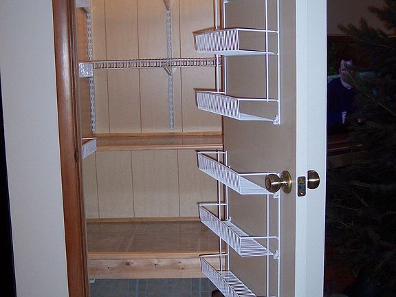 Kitchen Pantry