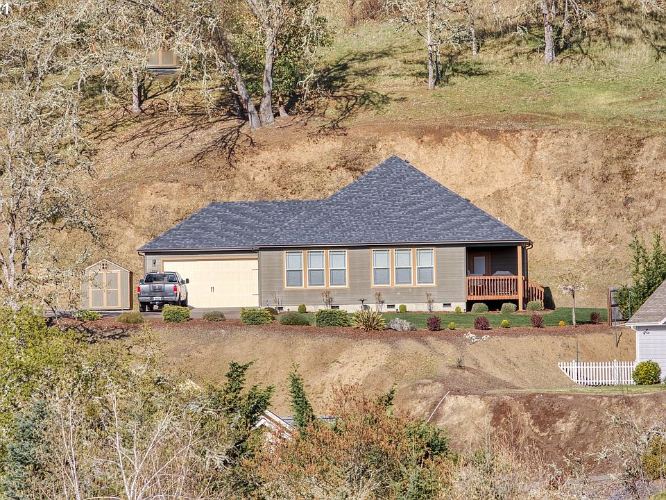 1st image of 1795 NE Rocky Dr