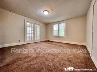 1555 24th St APT 2, Des Moines, IA 50311