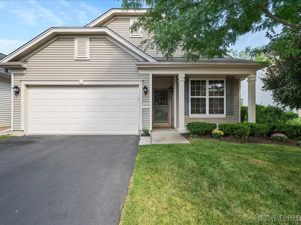 11724 Wembley Dr, Huntley, IL 60142