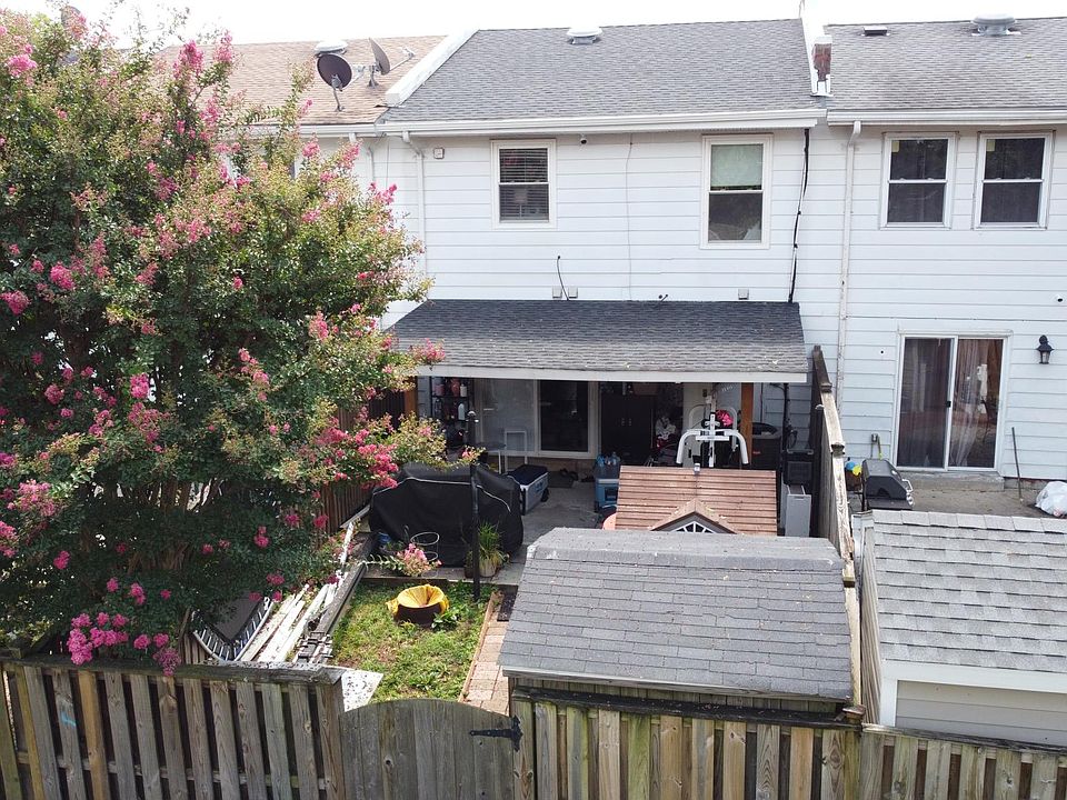 2nd image of 705 S Concord Ct