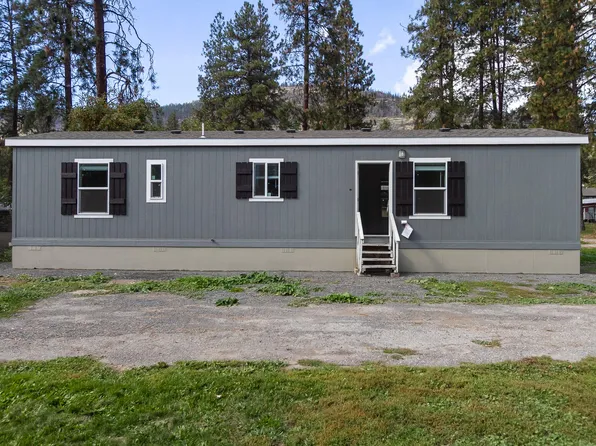 5 Columbia Dr Trailer 9, Kettle Falls, WA 99141