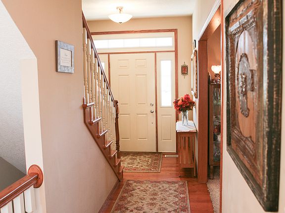 Entry way