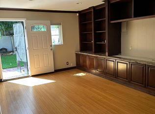 9240 La Reina Ave, Downey, CA 90240