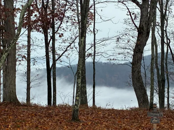 460 Volunteer St Unit Jf 362, Jasper, TN 37347