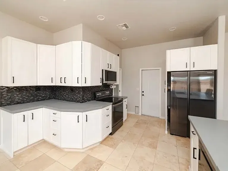 10563 N Garrett Dr — Photo 20