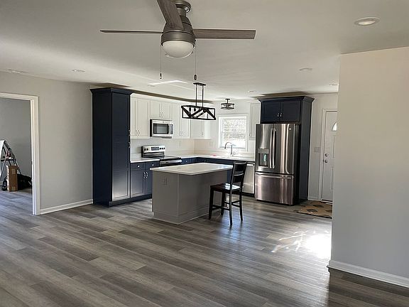 Living rm kitchen 