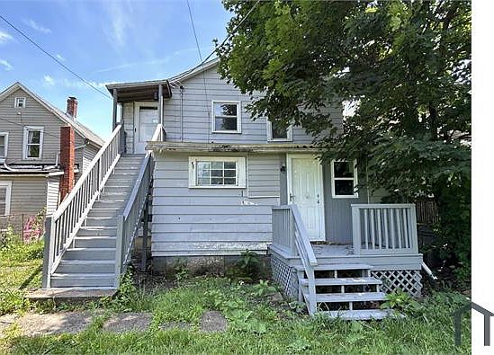 3rd image of 640 W 13th St