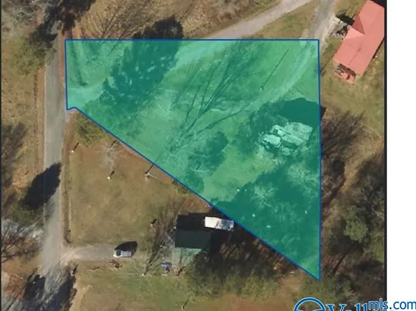 32 Annie Gaskin Rd, Boaz, AL 35956