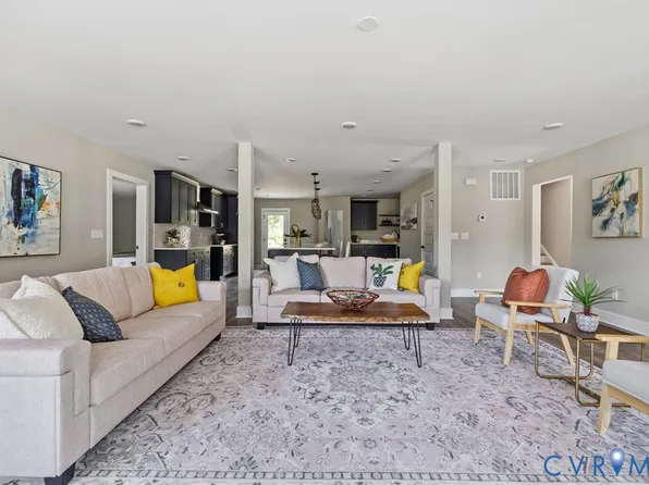 18344 Mountain Rd, Montpelier, VA 23192